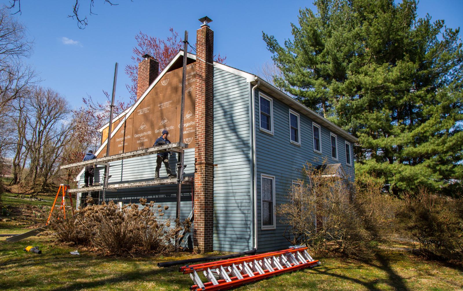 siding project in progress