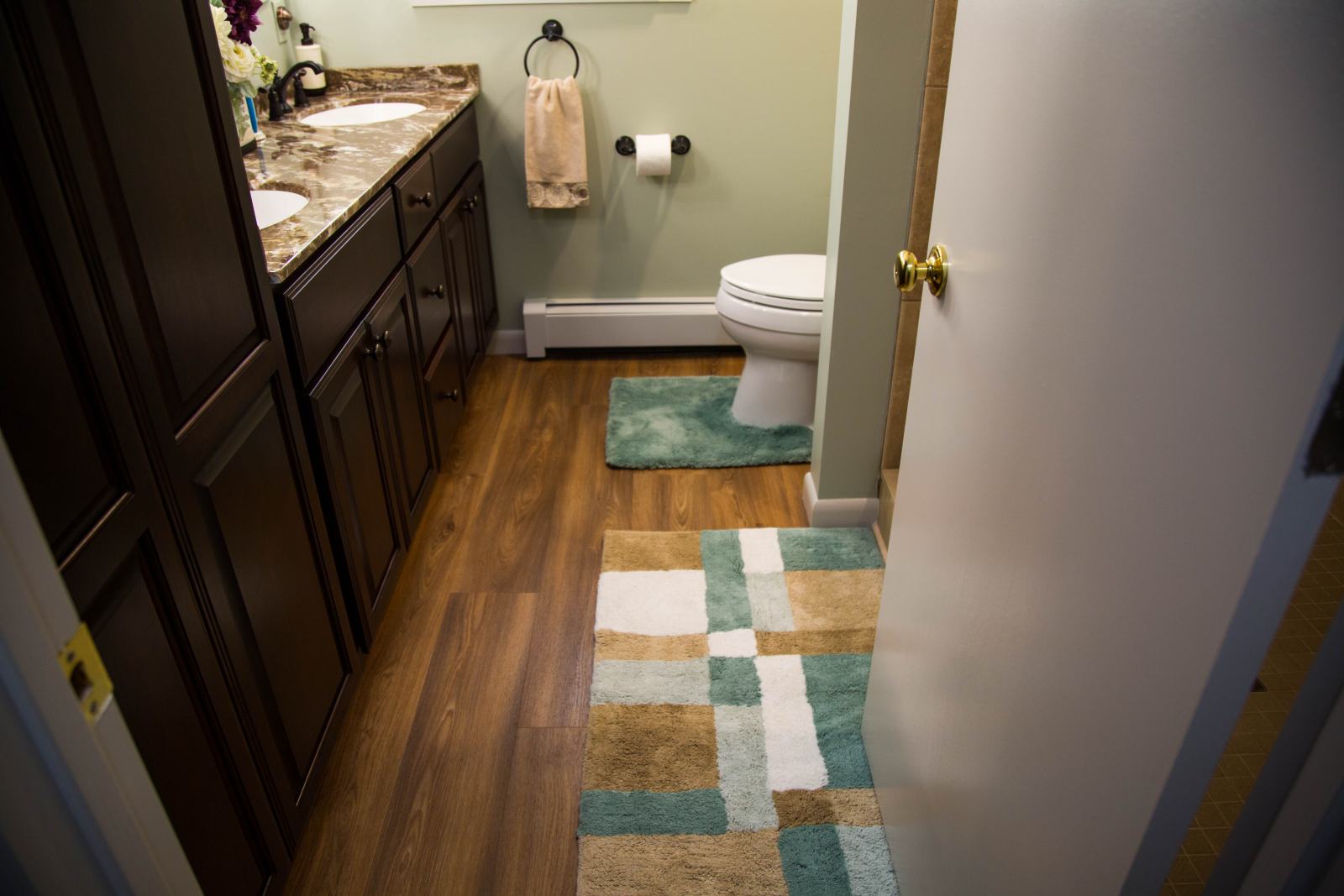 small bathroom after remodeling