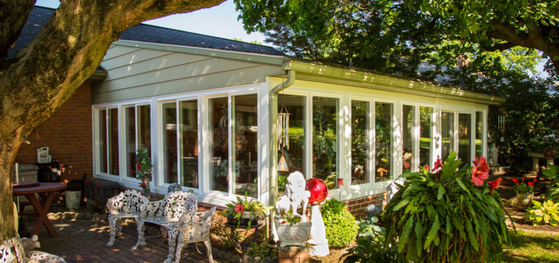 3 Benefits Of Three And Four Season Sunrooms Zephyr Thomas