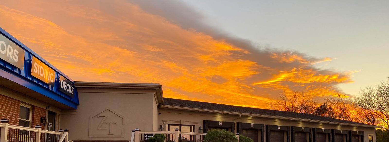 zephyr thomas building at sunset