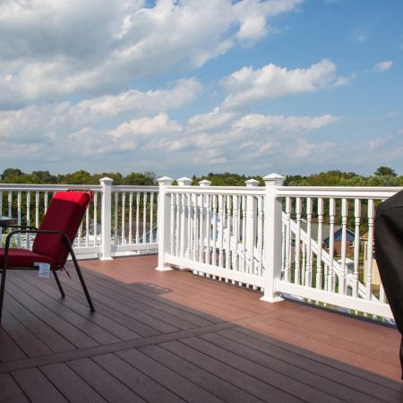 new deck and railings