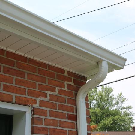 new soffit and fascia corner