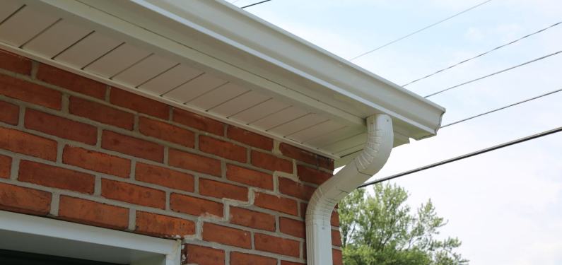 new soffit and fascia corner