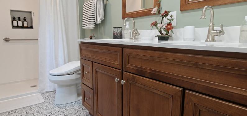 Menard - bathroom with double vanity and low-curb shower